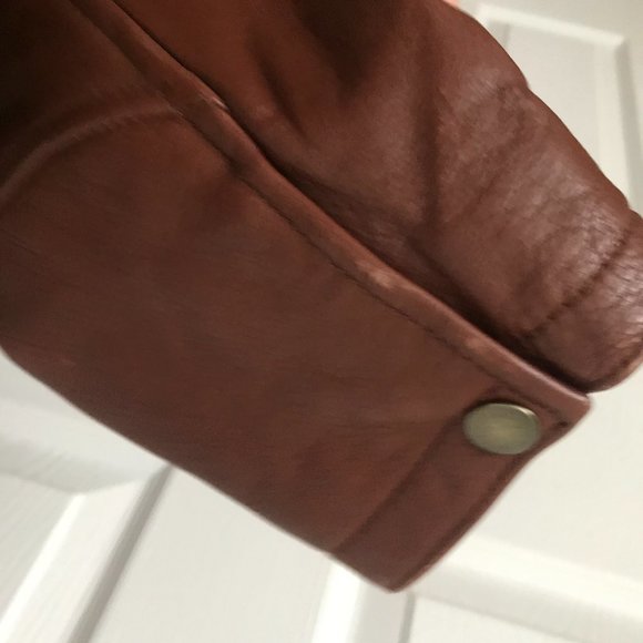 Danier Vintage leather bomber jacket mid brown (s) - Picture 10 of 13